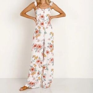 Sage | Woman’s Sz L | White with Floral Print Jumpsuit with Wide-Leg Design 💖